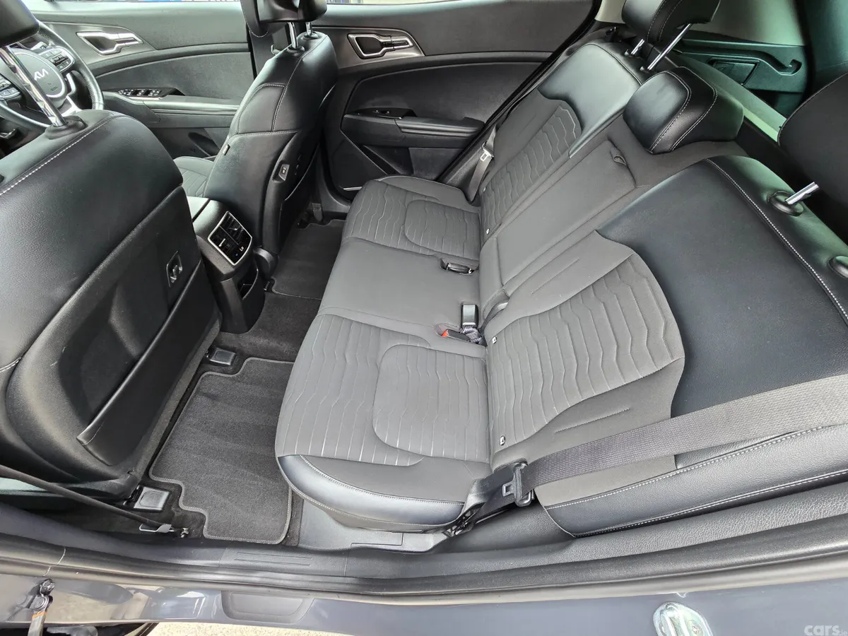 Kia Sportage SUV, Petrol Plug-in Hybrid, 2022, Grey