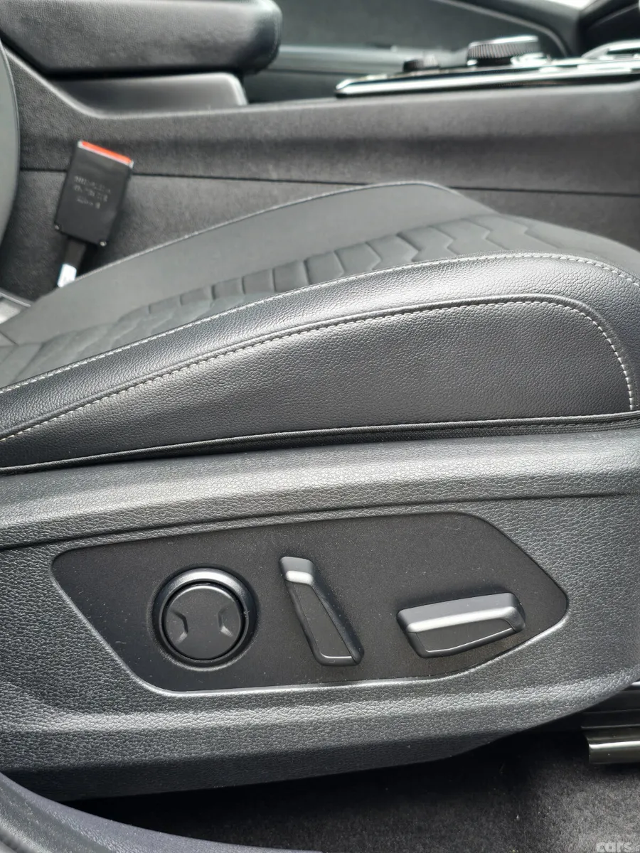Kia Sportage SUV, Petrol Plug-in Hybrid, 2022, Grey