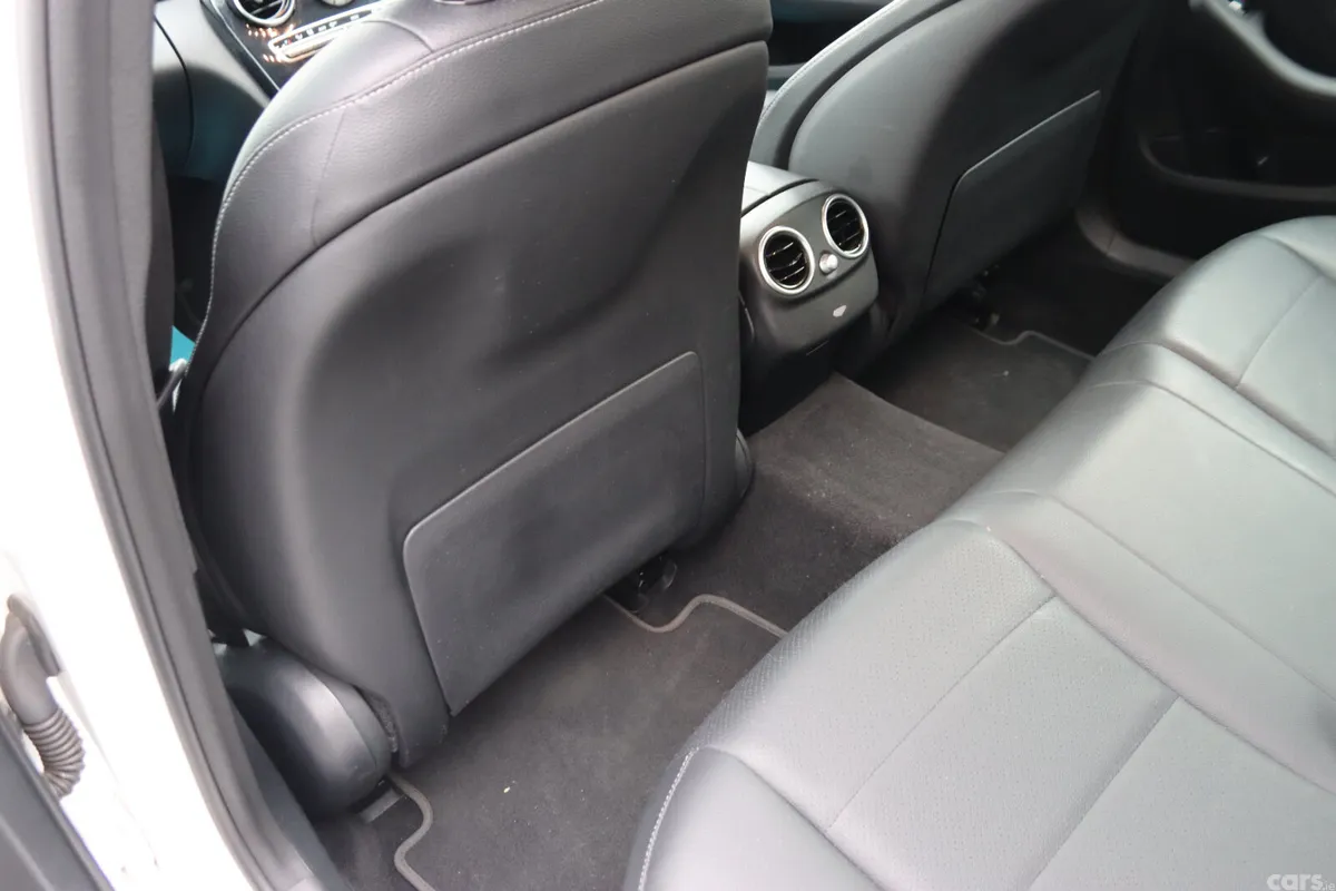 Mercedes-Benz C-Class Saloon, Diesel, 2019, White
