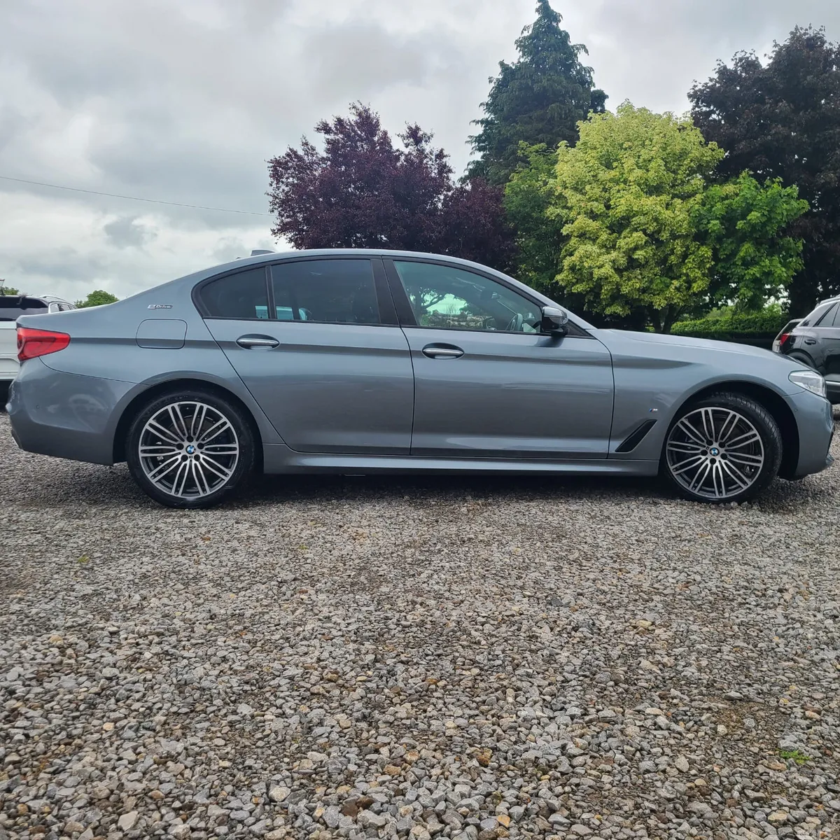 BMW 5-Series Saloon, Petrol Plug-in Hybrid, 2019, Grey