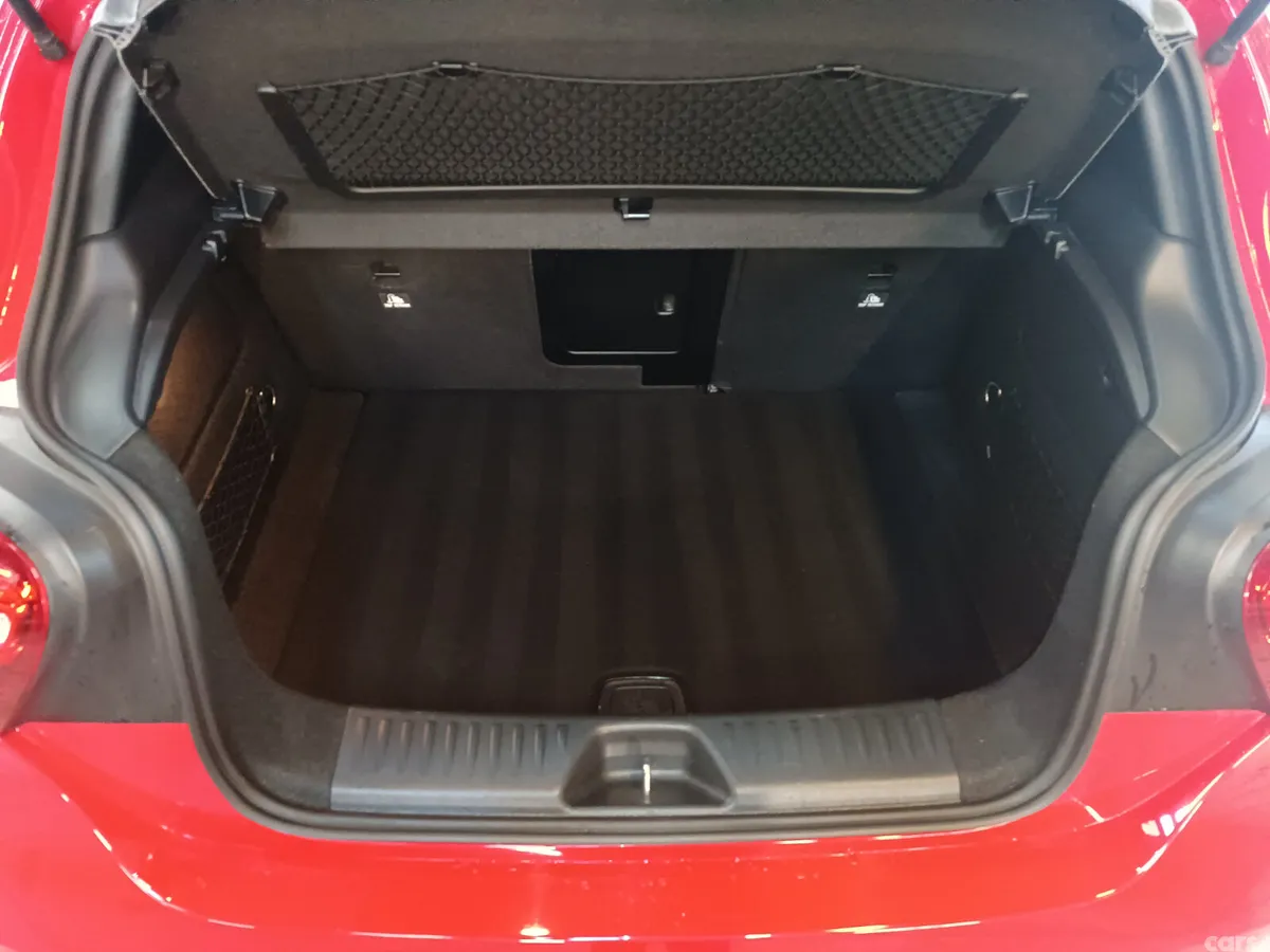 Mercedes-Benz A-Class Hatchback, Petrol, 2016, Red