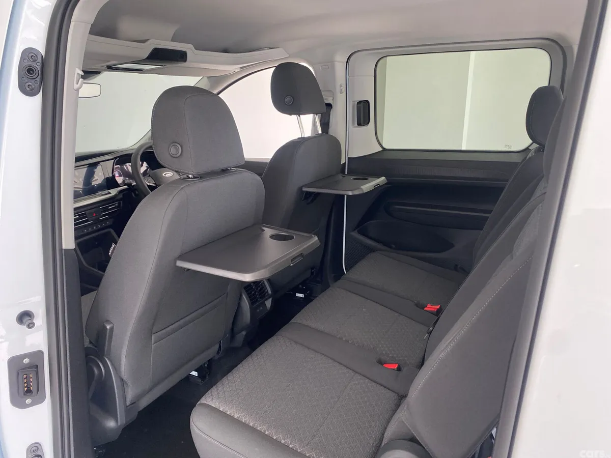 Ford Tourneo Connect MPV, Diesel, 2026, White