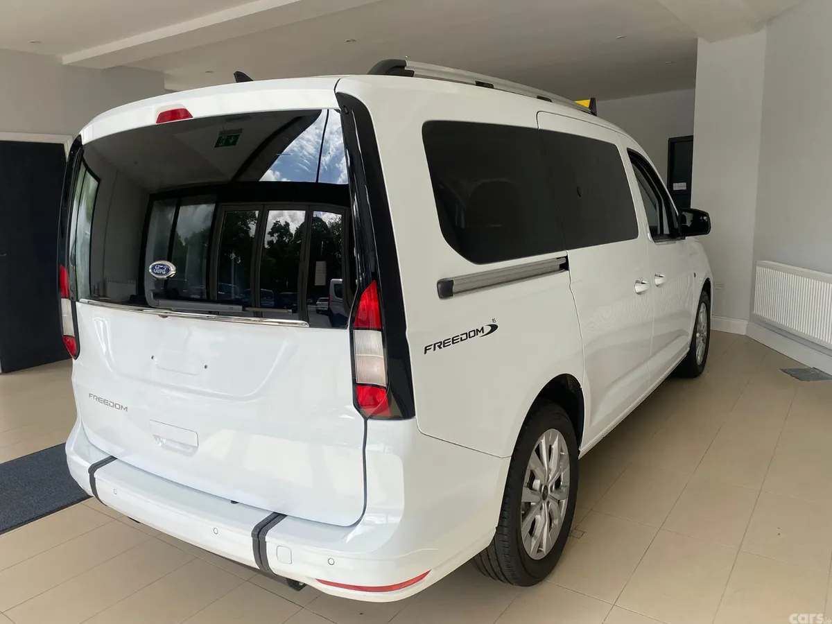 Ford Tourneo Connect MPV, Diesel, 2026, White