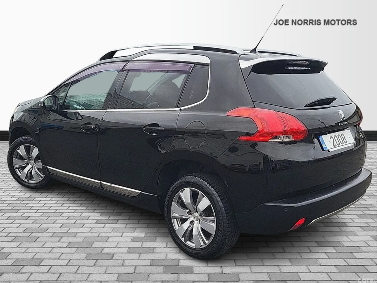 Peugeot 2008 Hatchback, Petrol, 2016, Black