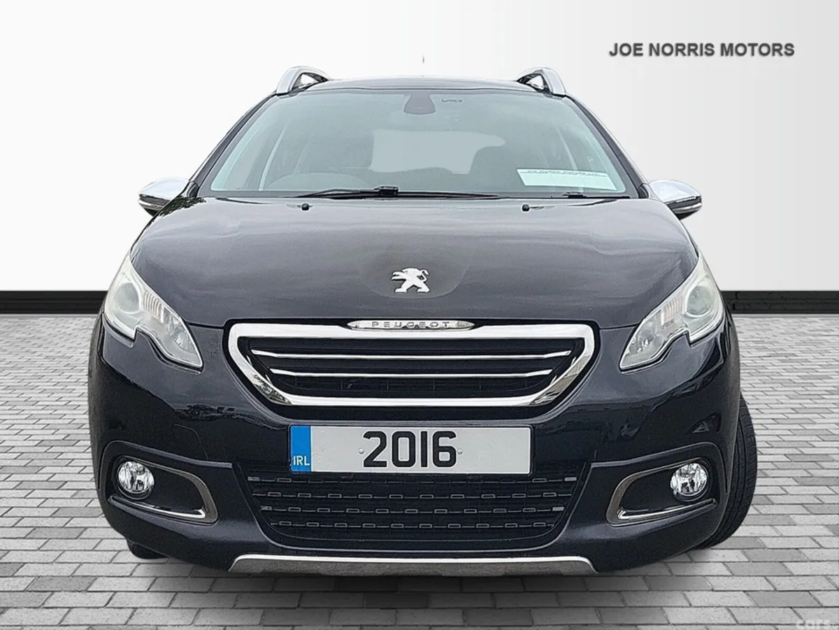 Peugeot 2008 Hatchback, Petrol, 2016, Black