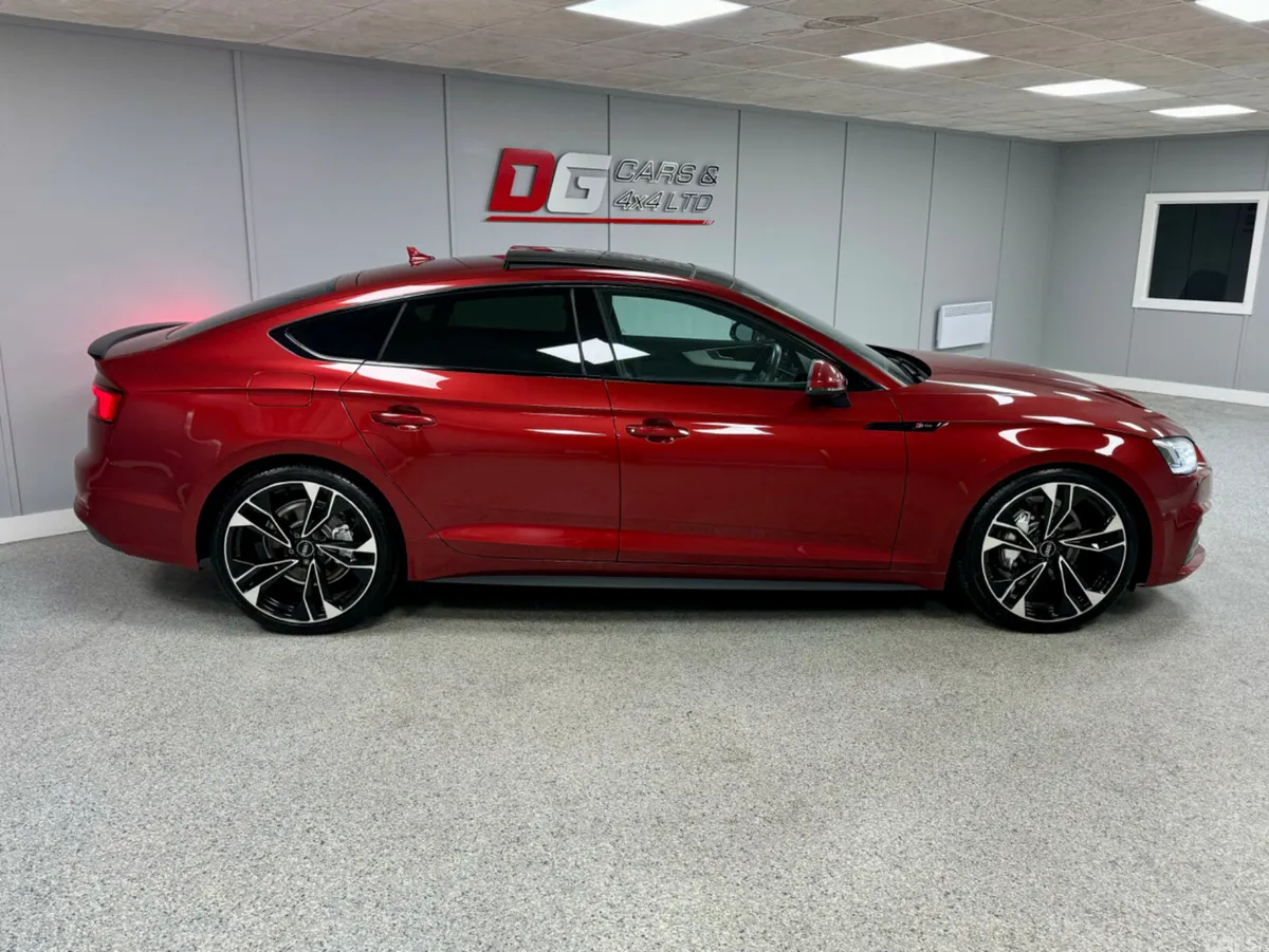 Audi A5 Hatchback, Diesel, 2017, Red