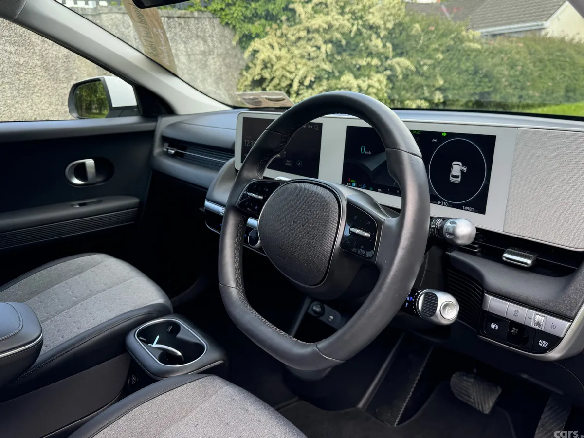 Hyundai IONIQ 5 MPV, Electric, 2024, White