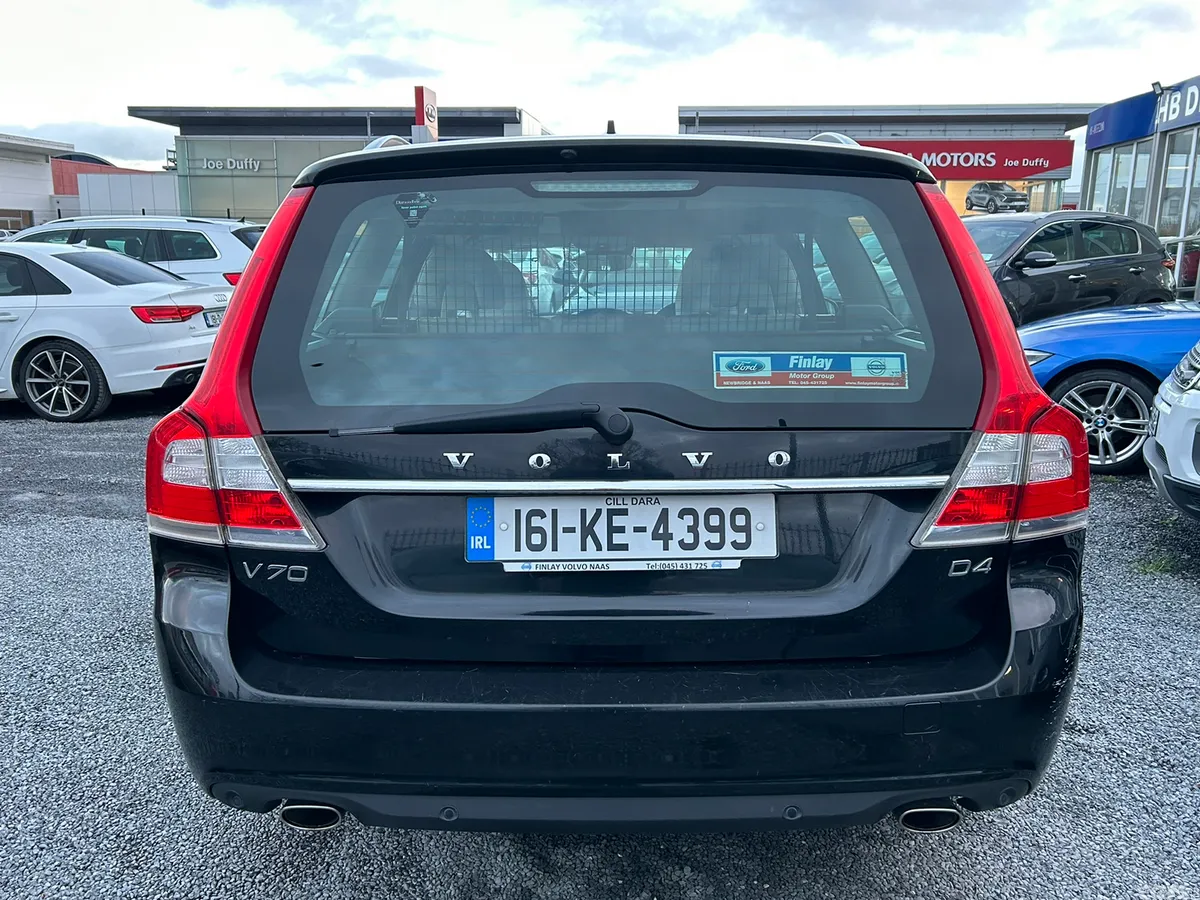 Volvo V70 Estate/Jeep, Diesel, 2016, Black