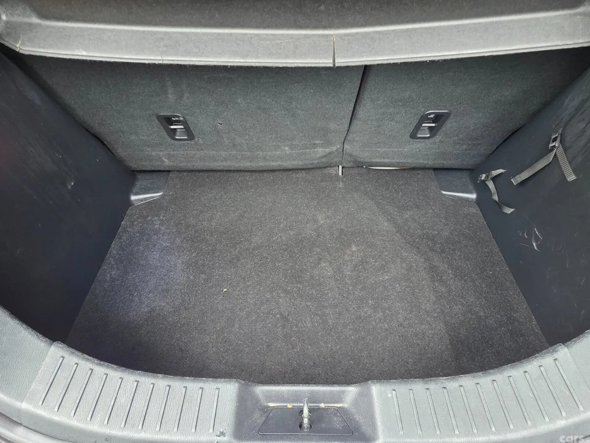 Mazda Mazda2 Hatchback, Petrol, 2021, White