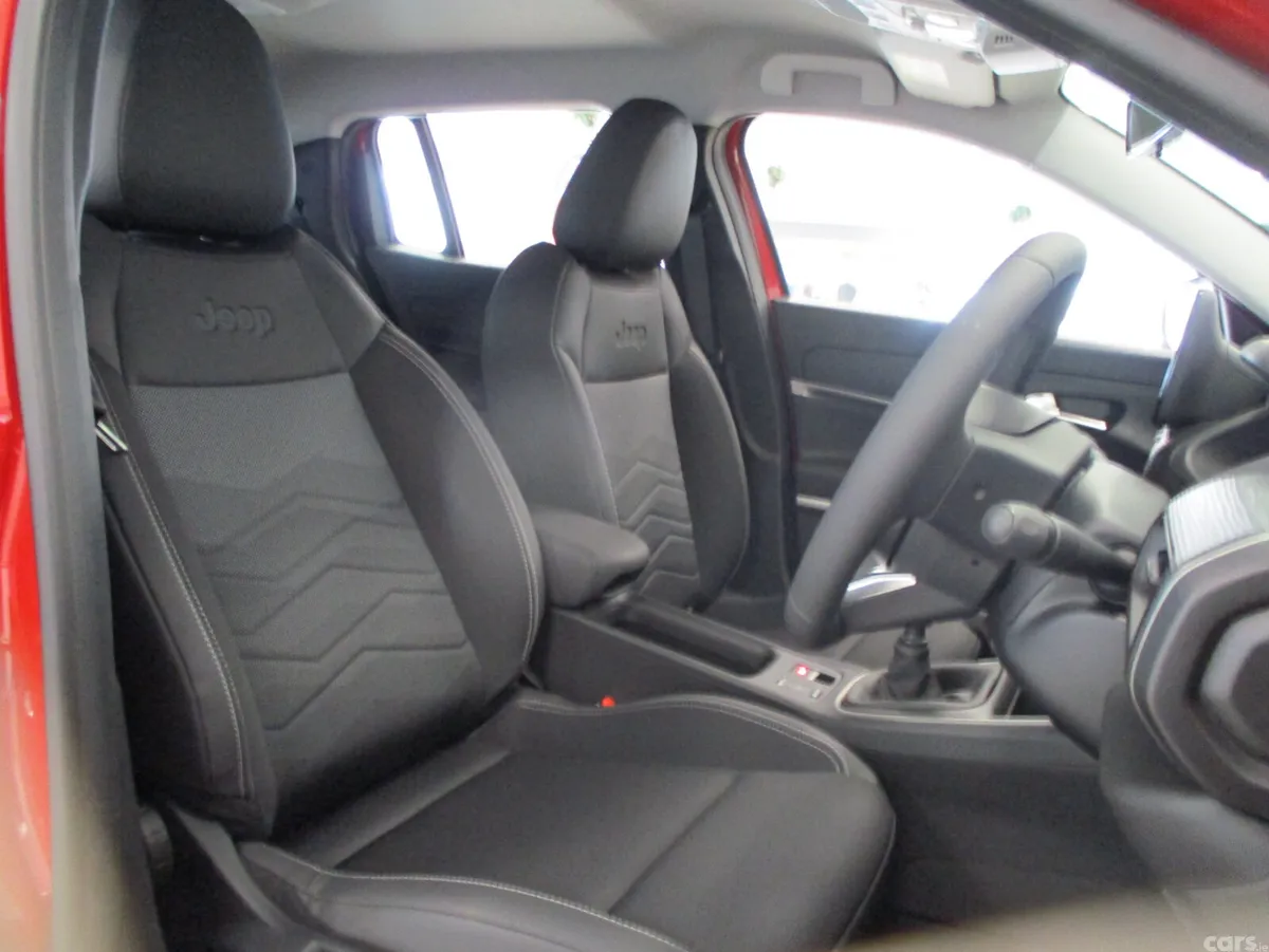 Jeep Avenger SUV, Petrol Hybrid, 2026, Red
