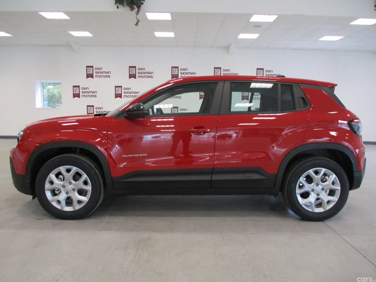 Jeep Avenger SUV, Petrol Hybrid, 2026, Red