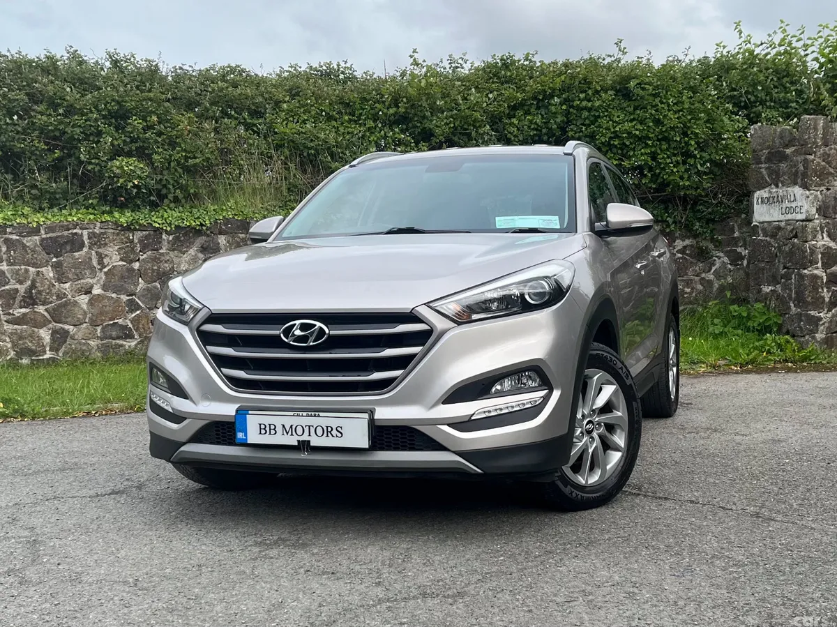 Hyundai Tucson SUV, Diesel, 2017, White