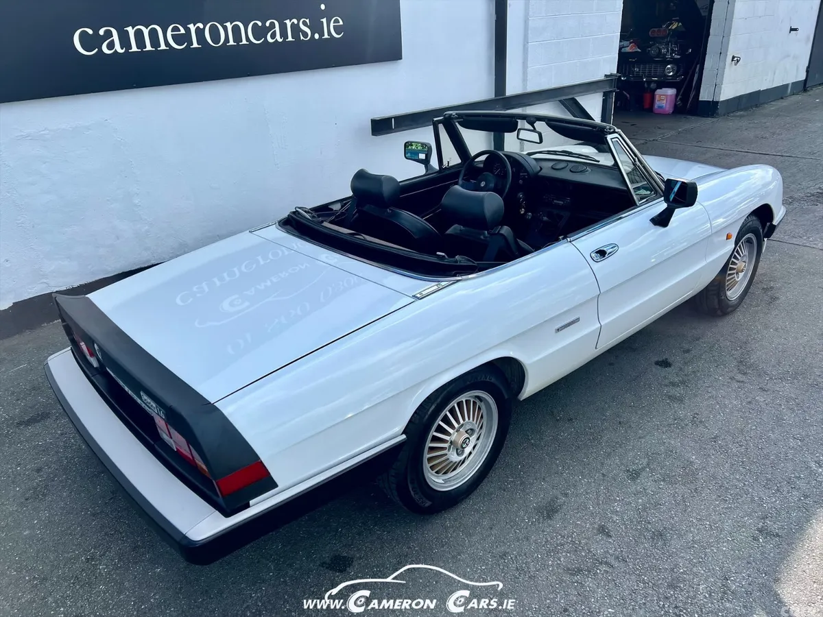 Alfa Romeo Spider Convertible, Petrol, 1989, White