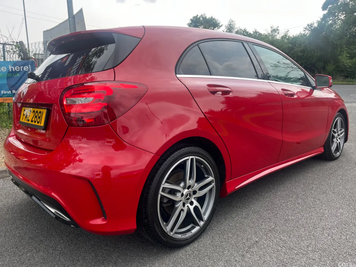 Mercedes-Benz 200 Hatchback, Diesel, 2018, Red