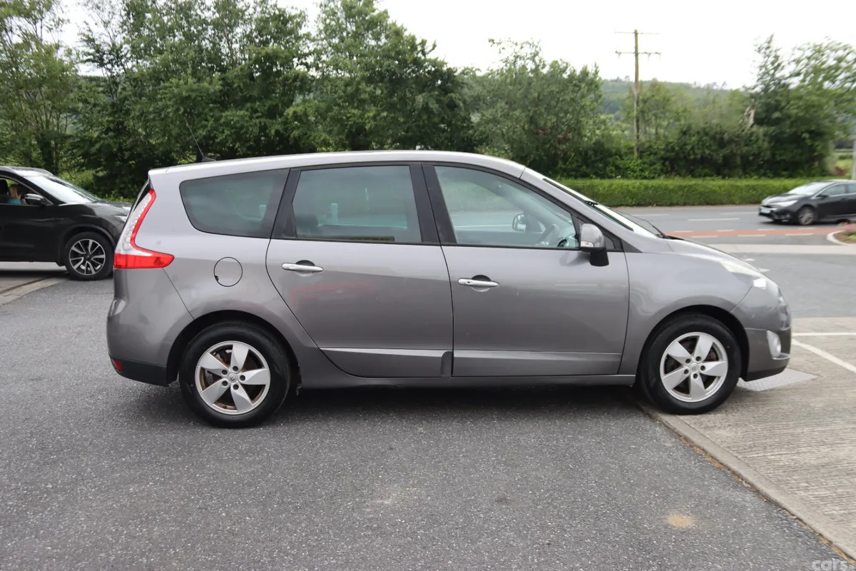 Renault Grand Scenic MPV, Diesel, 2012, Grey
