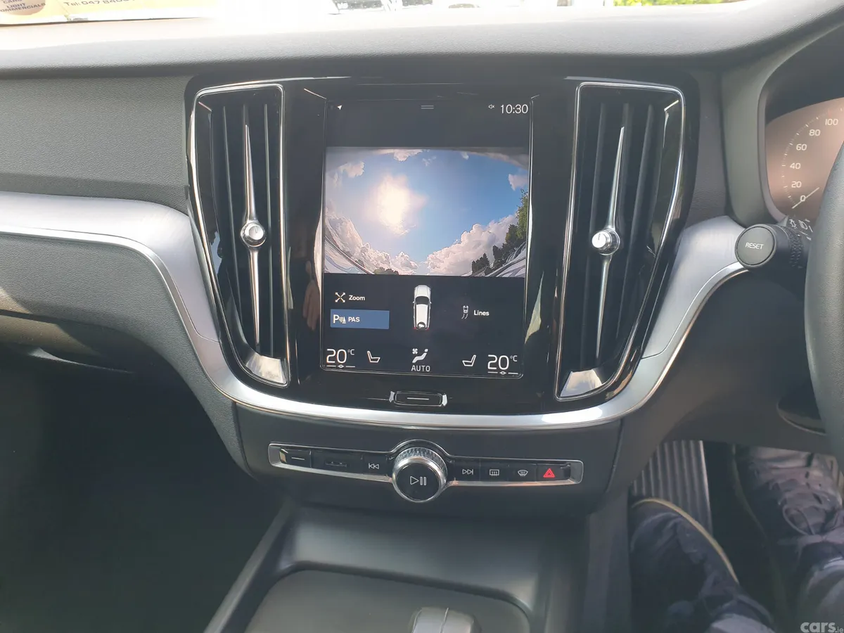 Volvo V60 Estate, Diesel, 2022, Grey