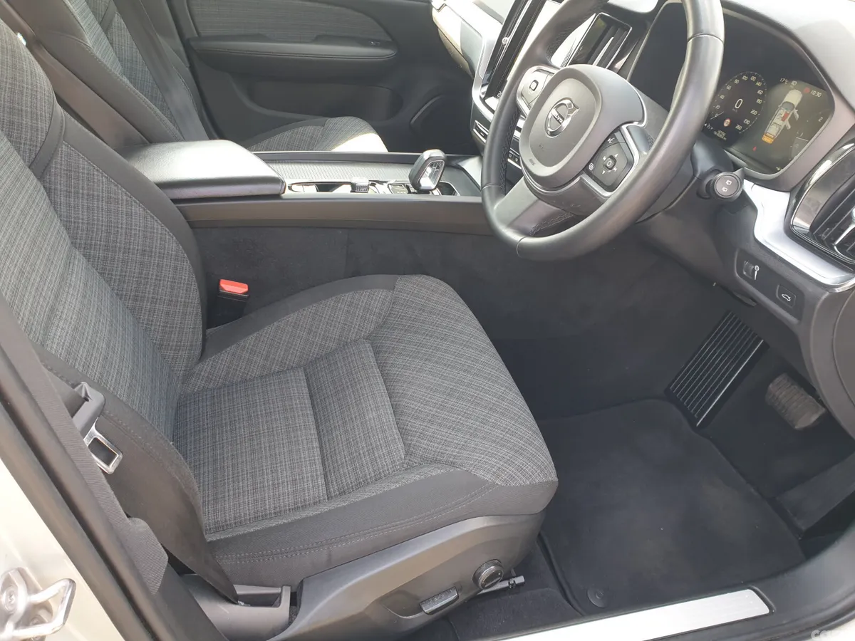 Volvo V60 Estate, Diesel, 2022, Grey