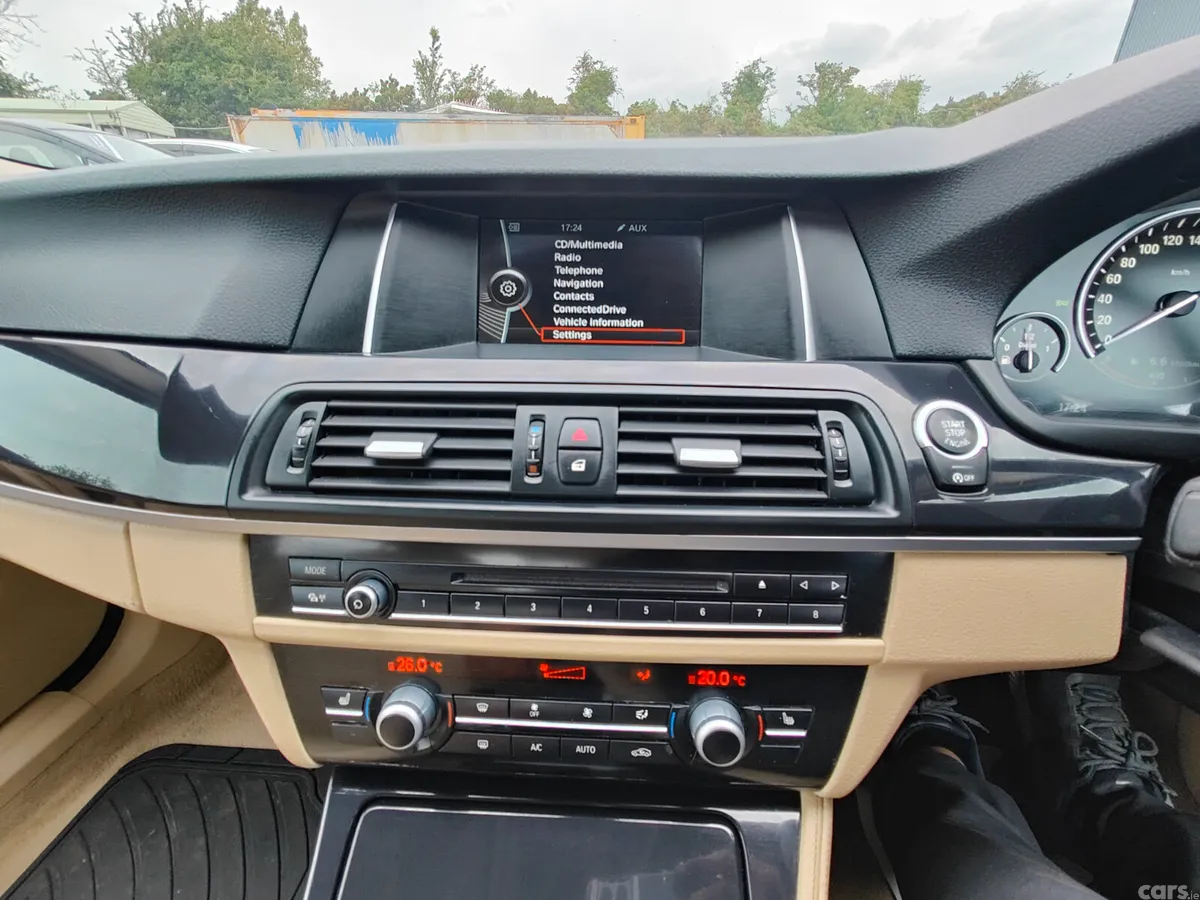 BMW 5-Series Saloon, Diesel, 2014, Blue