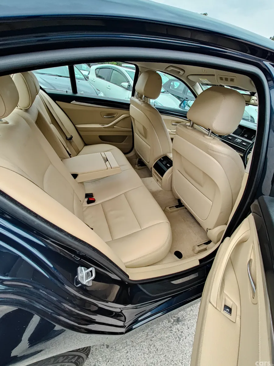 BMW 5-Series Saloon, Diesel, 2014, Blue