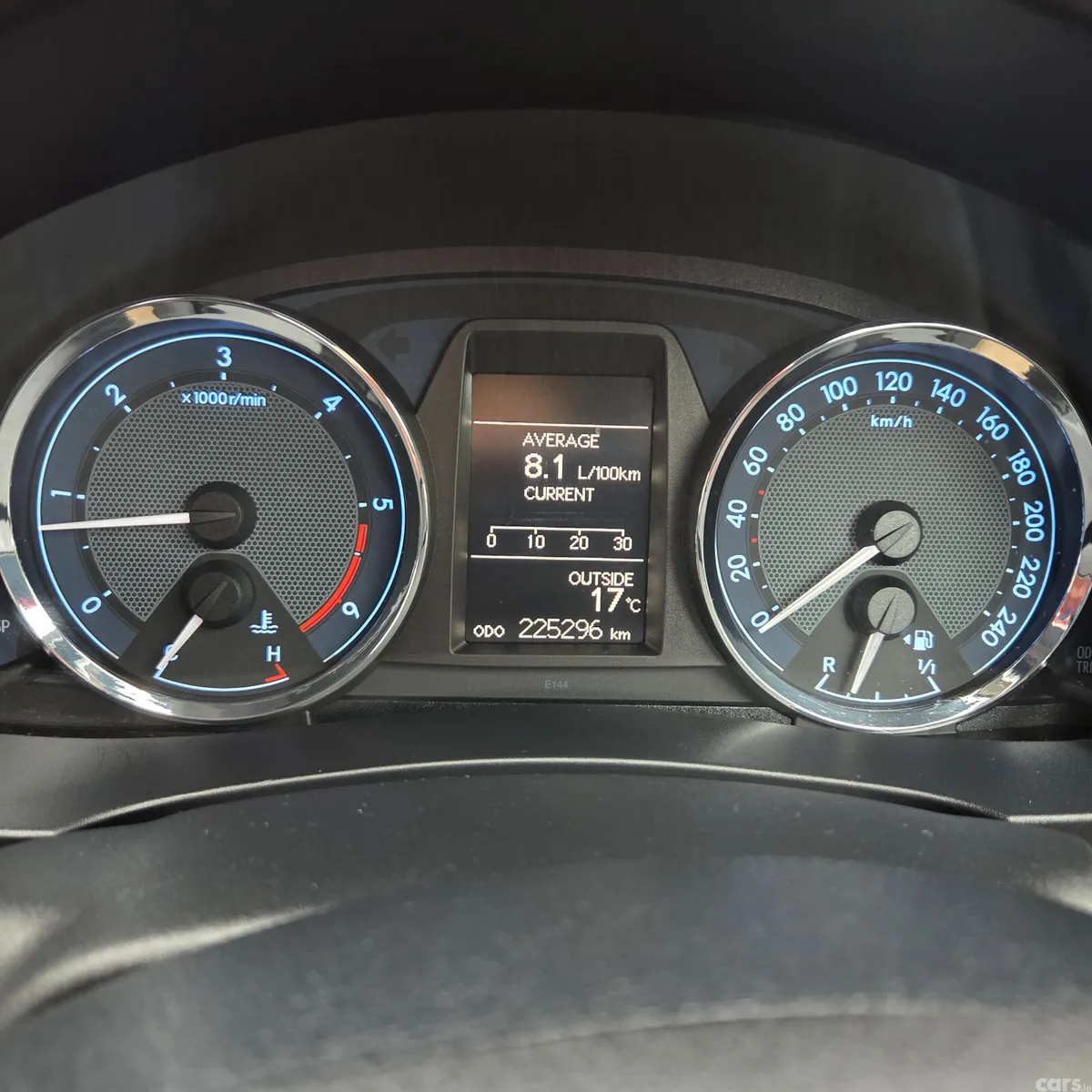 Toyota Corolla Saloon, Diesel, 2015, Bronze