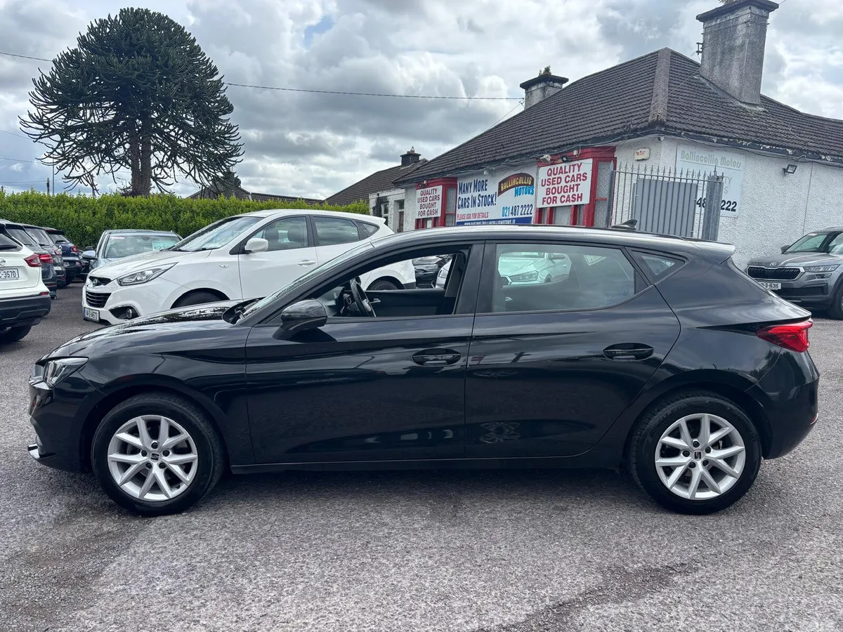 SEAT Leon Hatchback, Petrol, 2020, Black