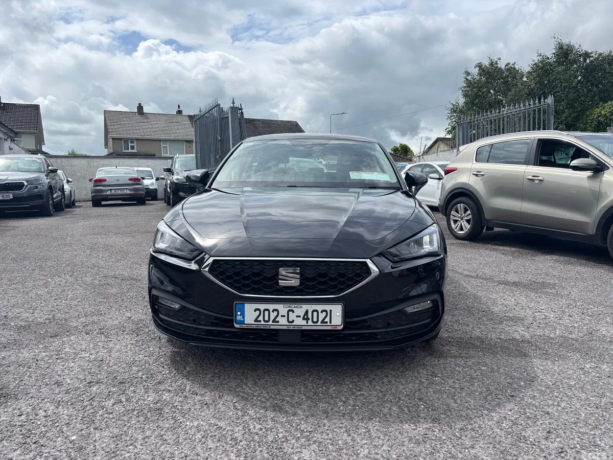 SEAT Leon Hatchback, Petrol, 2020, Black