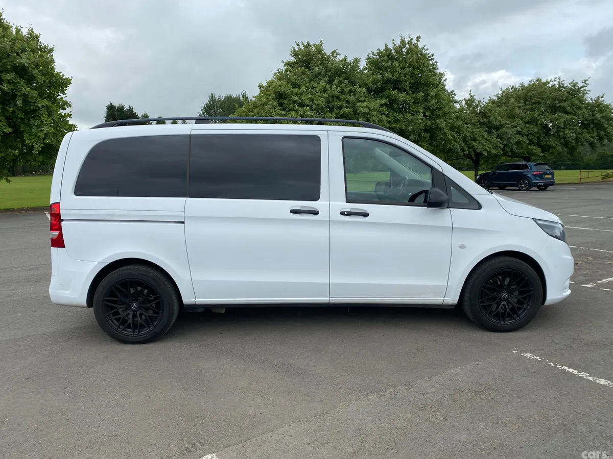 Mercedes-Benz Vito Minibus, Diesel, 2023, White