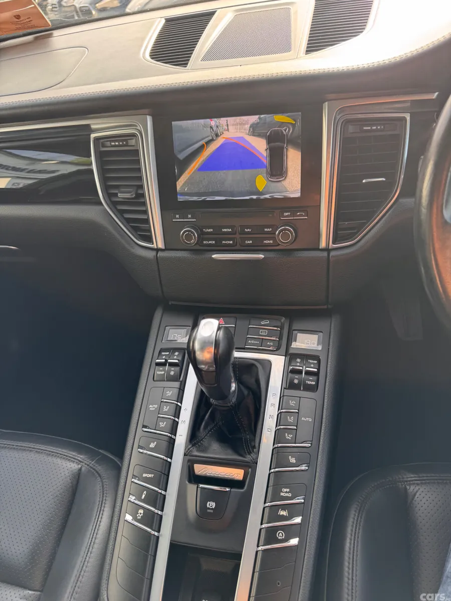 Porsche Macan SUV, Diesel, 2016, Blue
