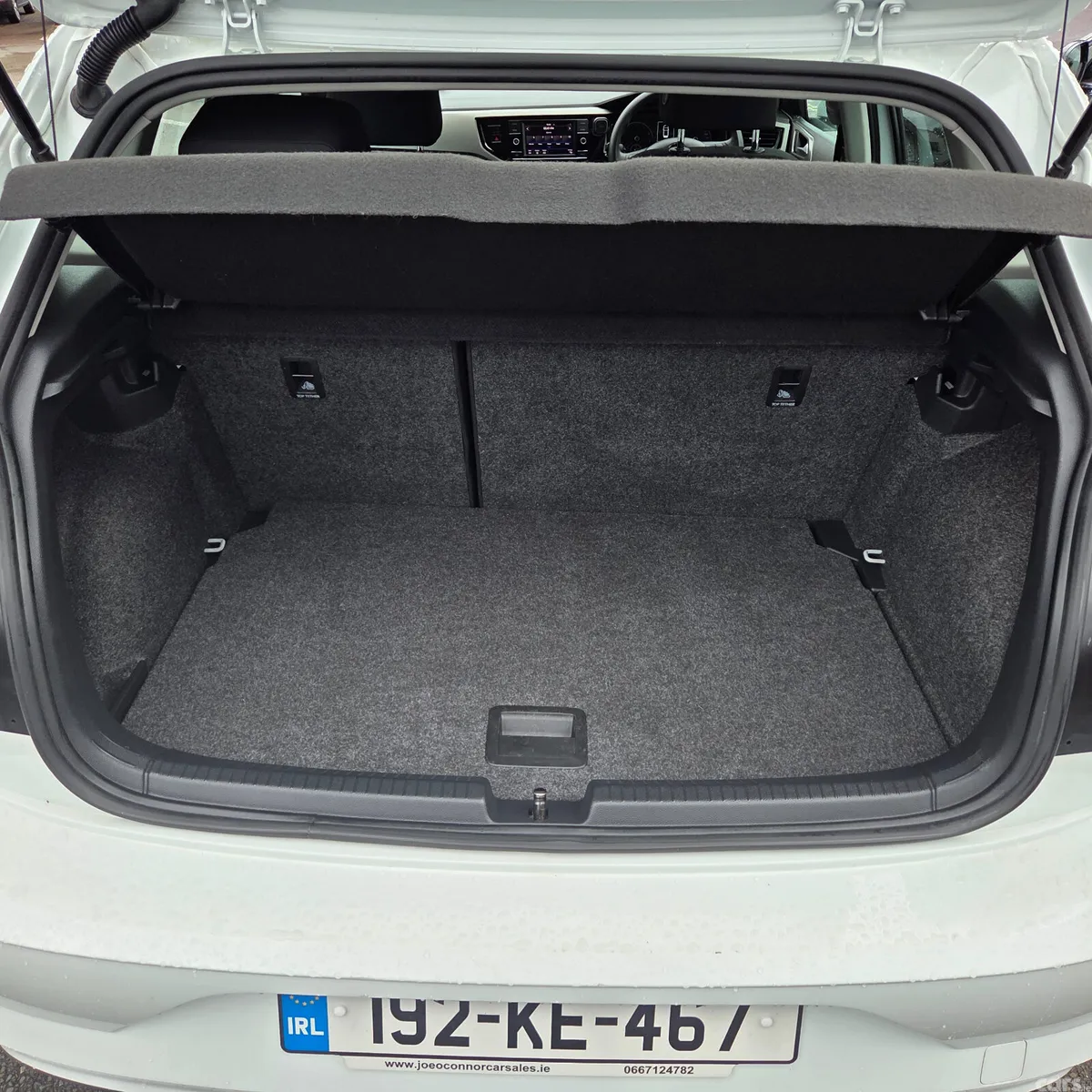 Volkswagen Polo Hatchback, Petrol, 2019, White