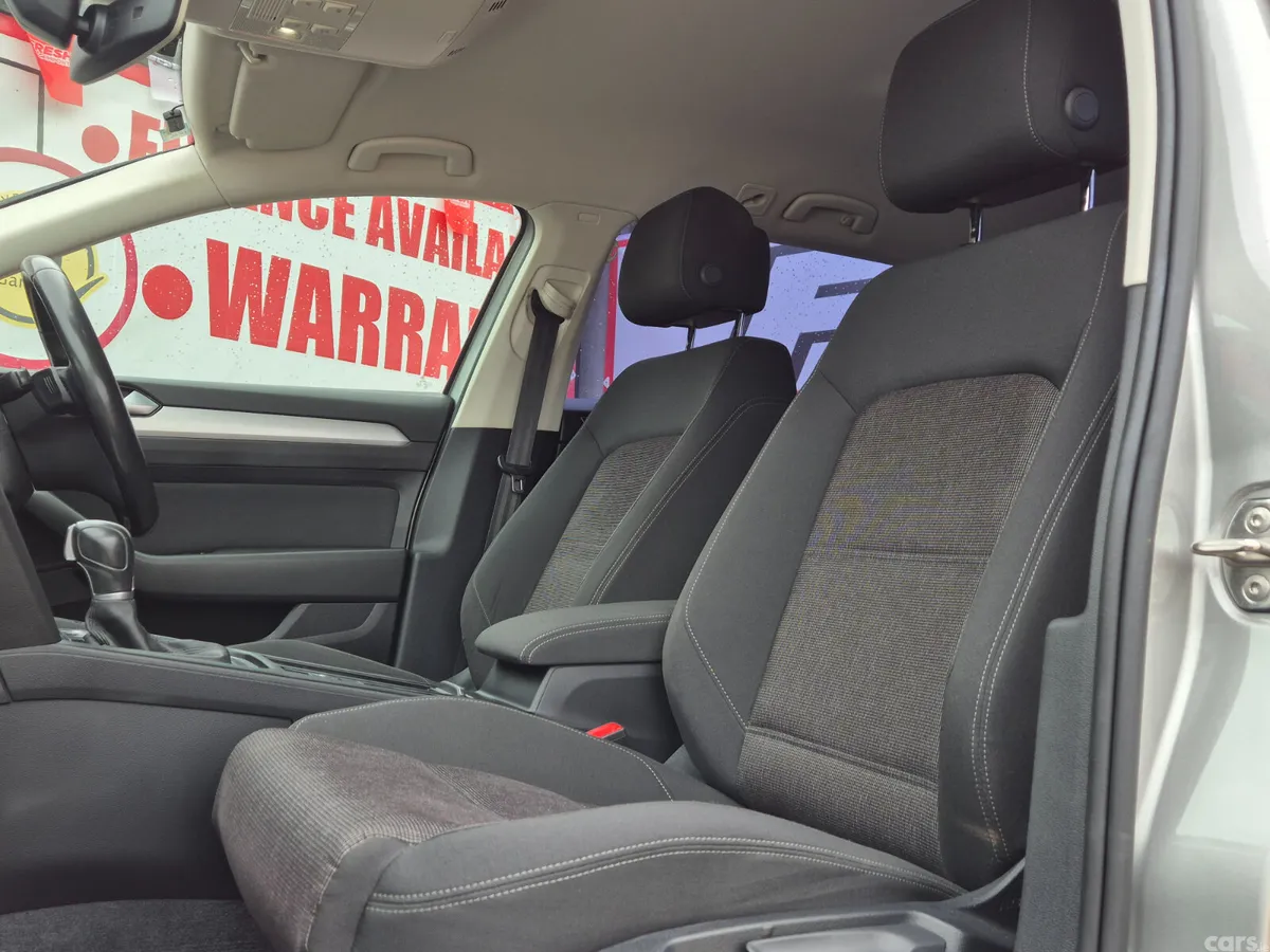 Volkswagen Passat Estate, Petrol, 2016, Silver