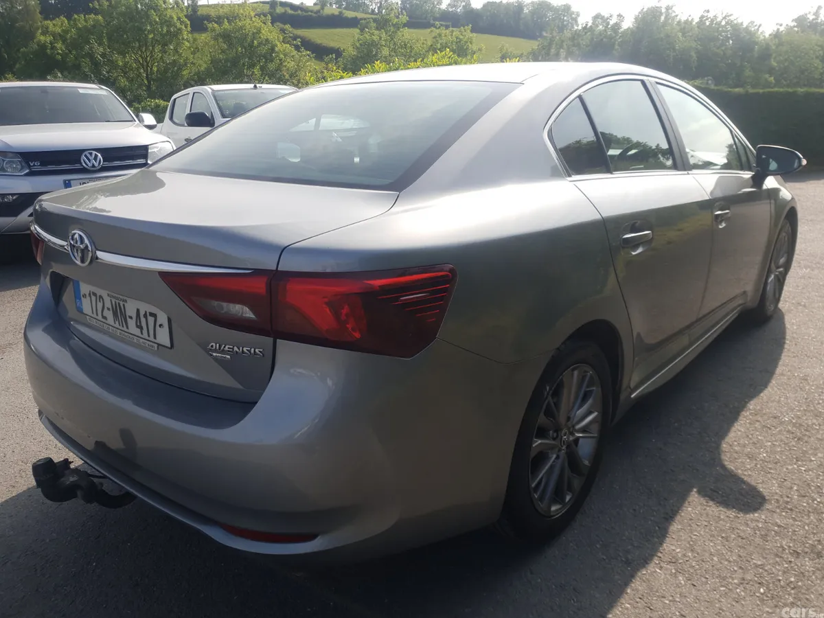 Toyota Avensis Saloon, Diesel, 2017, Grey