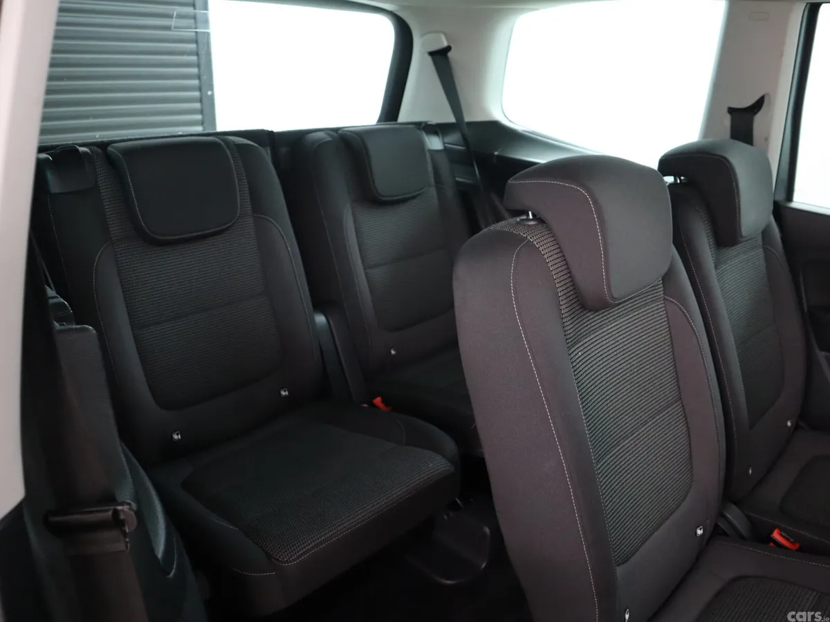Volkswagen Sharan MPV, Diesel, 2020, Grey