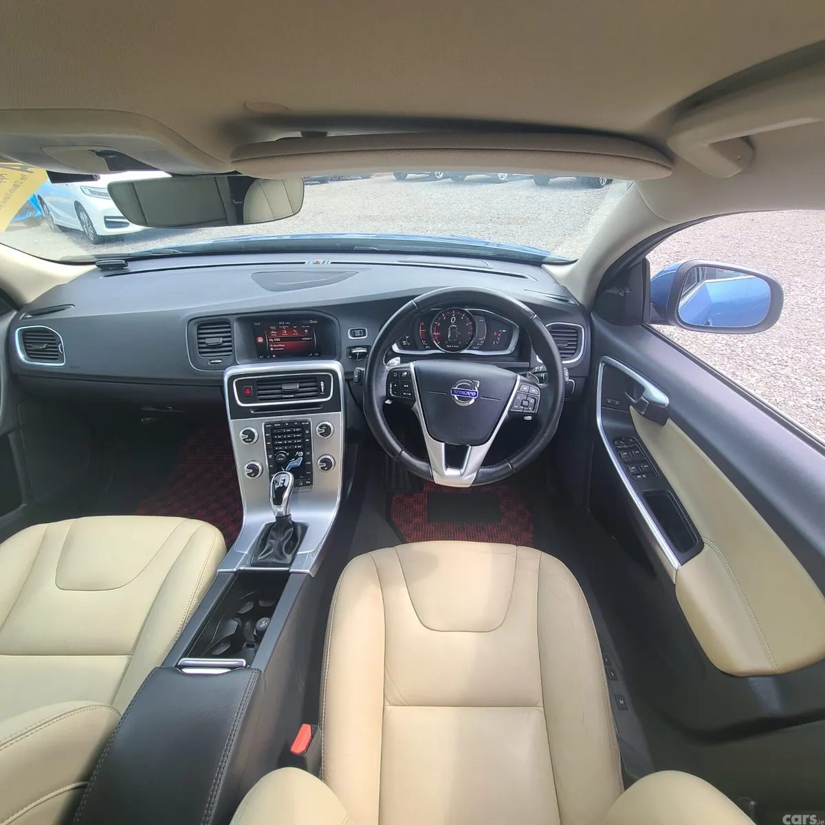 Volvo V60 Estate, Petrol, 2017, Blue