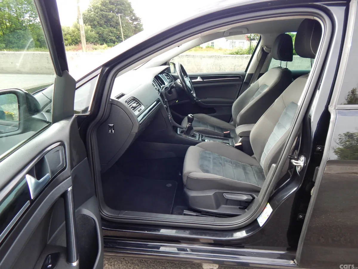 Volkswagen Golf Hatchback, Diesel, 2013, Black