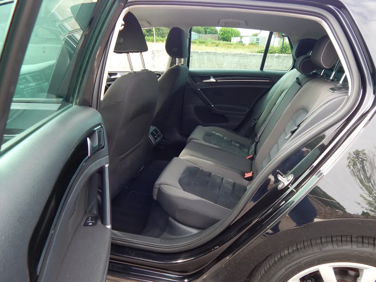Volkswagen Golf Hatchback, Diesel, 2013, Black