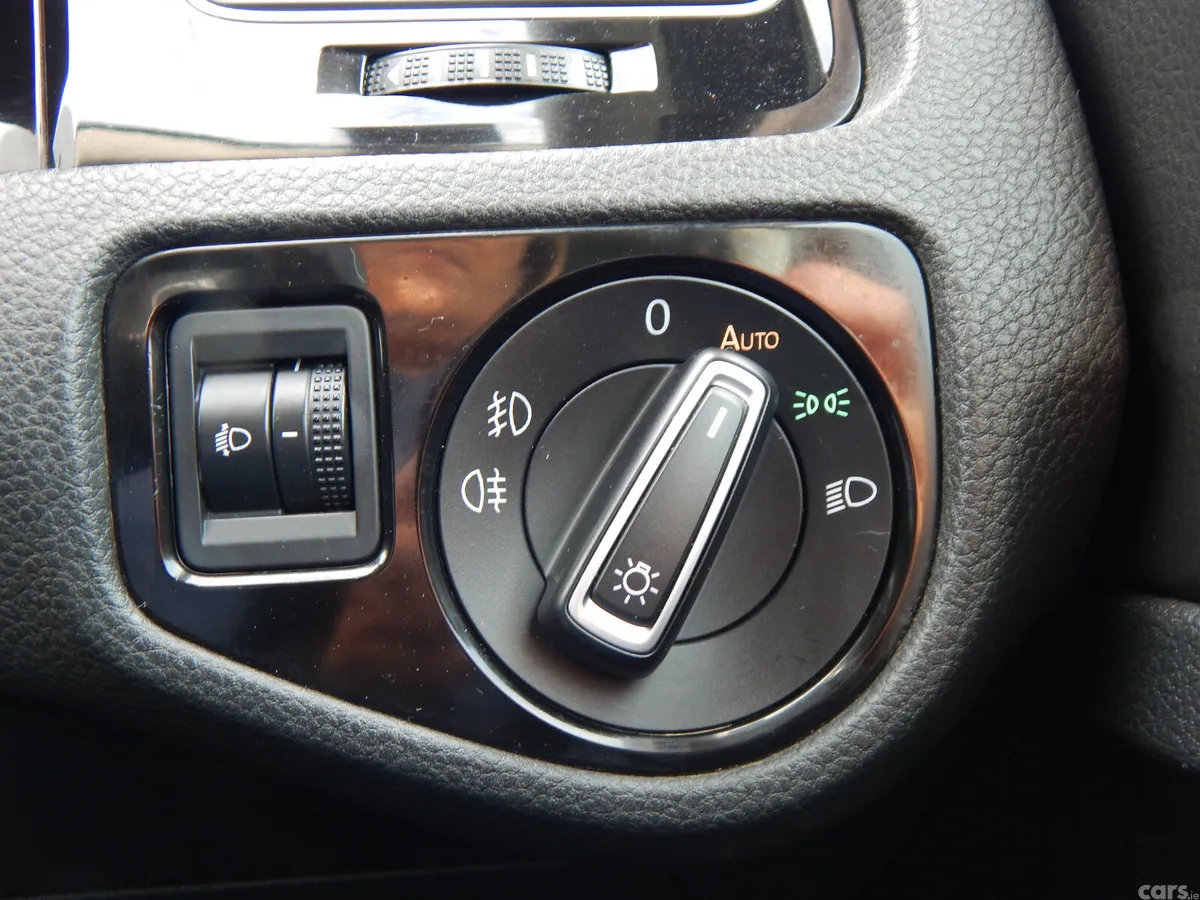 Volkswagen Golf Hatchback, Diesel, 2013, Black