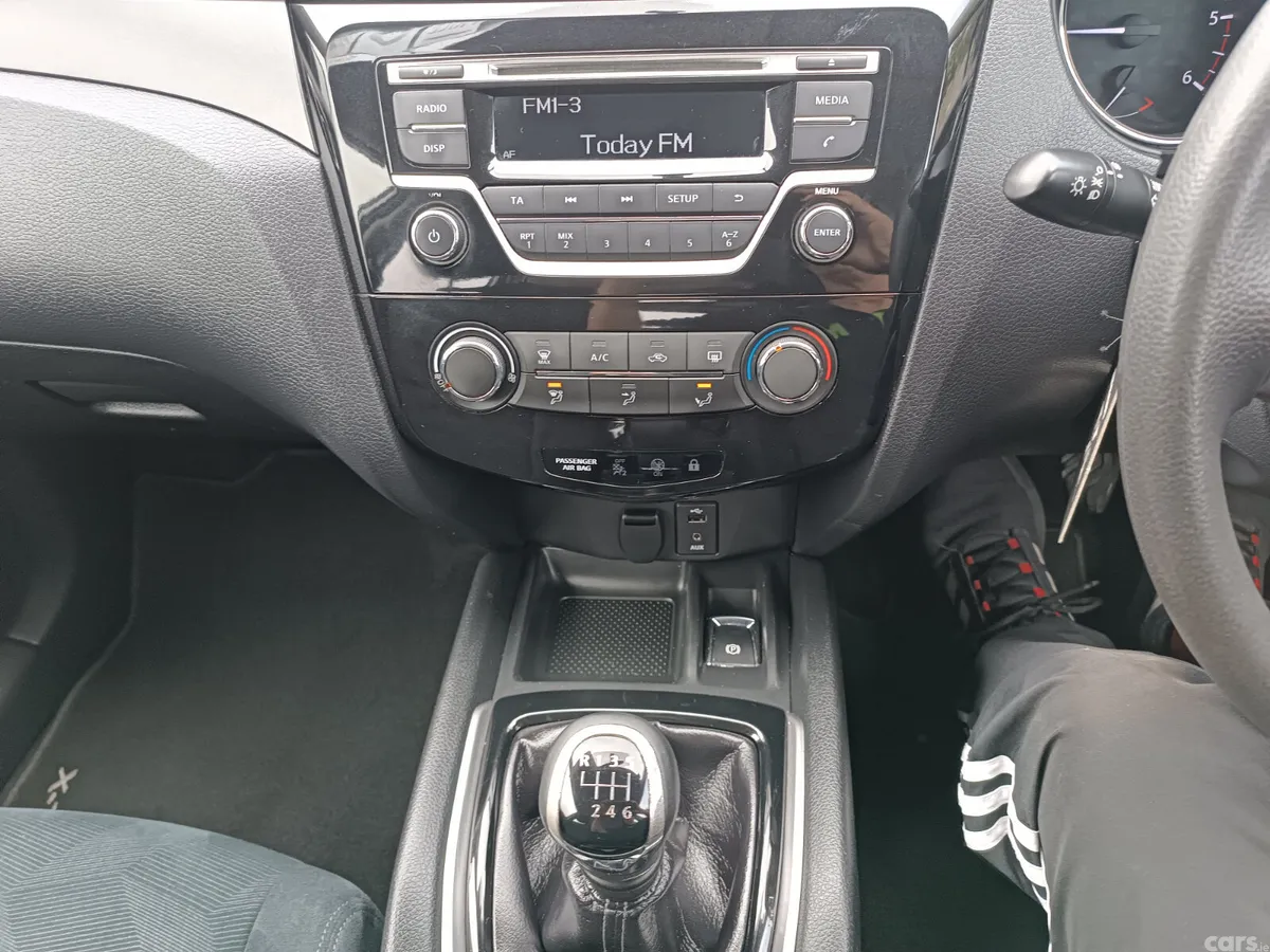 Nissan X-Trail SUV, Diesel, 2015, Silver
