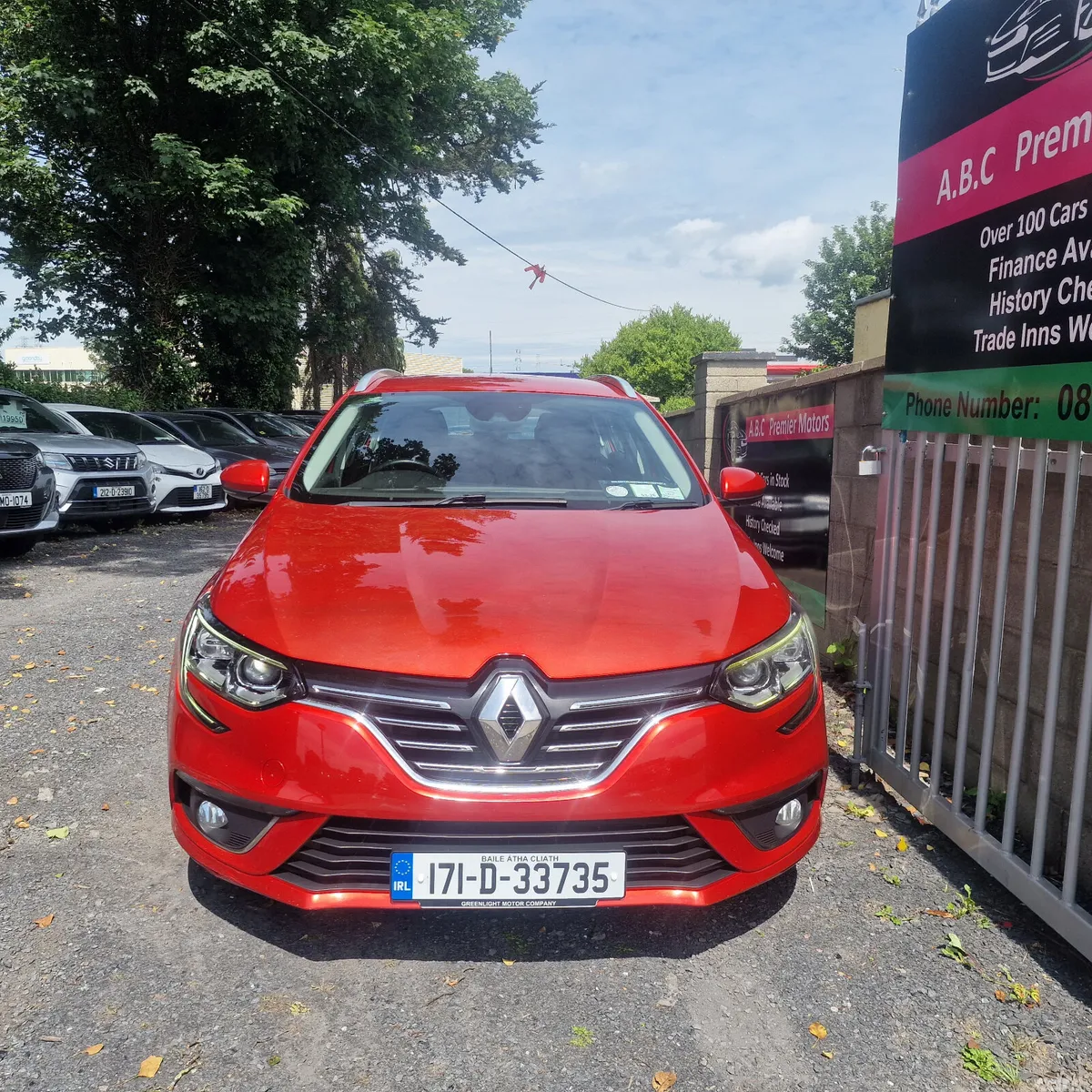 Renault Megane Estate, Diesel, 2017, Red