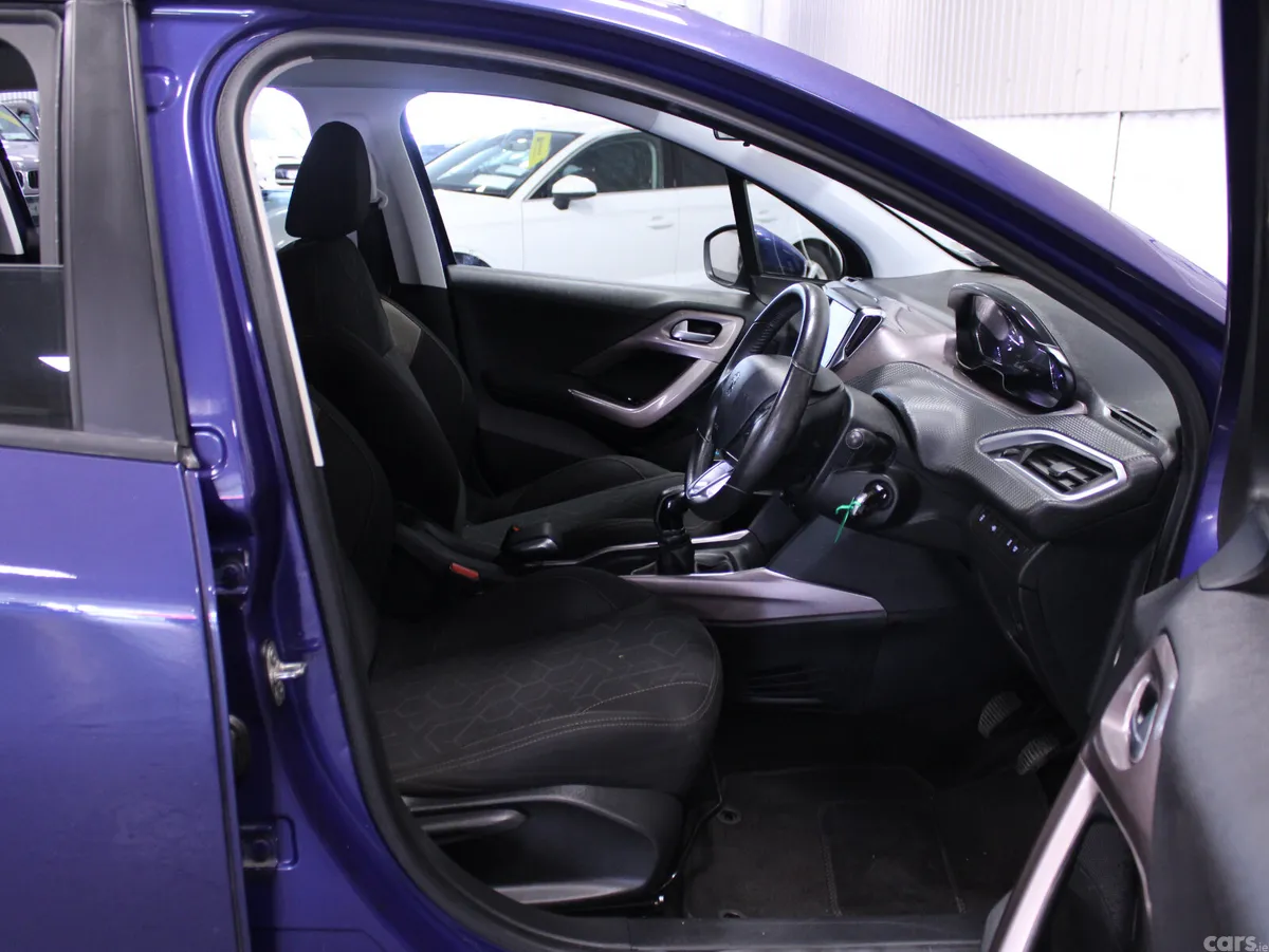 Peugeot 2008 SUV, Diesel, 2015, Blue