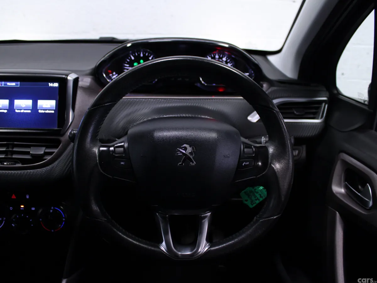 Peugeot 2008 SUV, Diesel, 2015, Blue