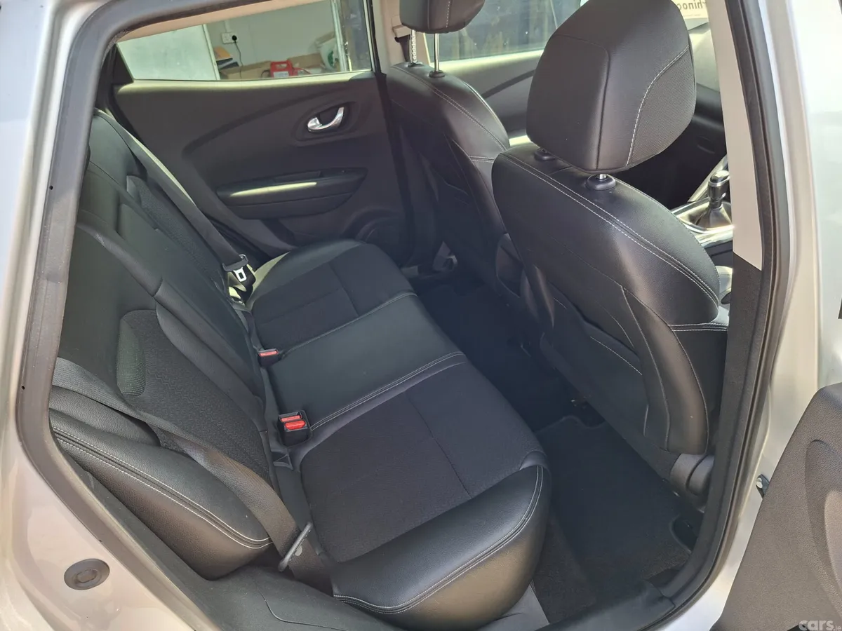 Renault Kadjar SUV, Diesel, 2017, Grey