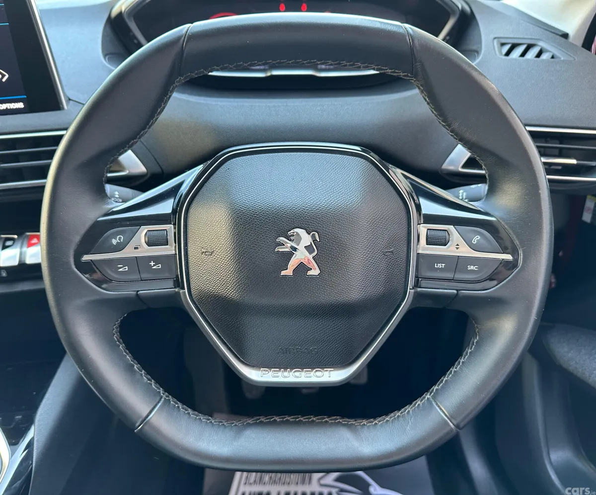 Peugeot 3008 SUV, Diesel, 2018, Red