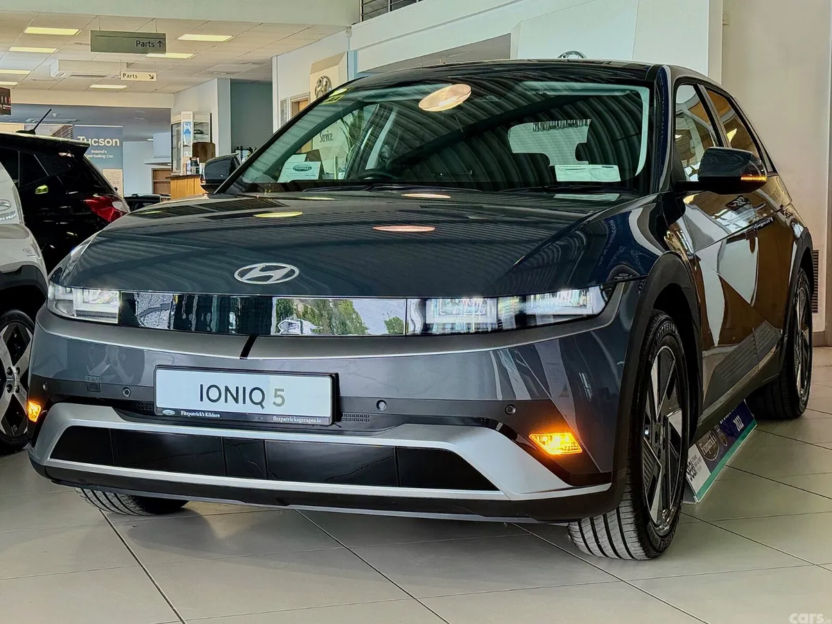 Hyundai IONIQ 5 Hatchback, Electric, 2027, Blue