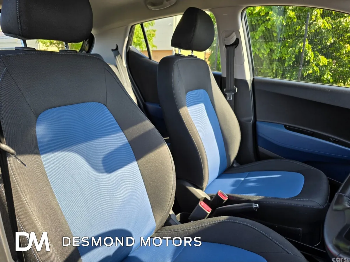 Hyundai i10 Hatchback, Petrol, 2016, Black