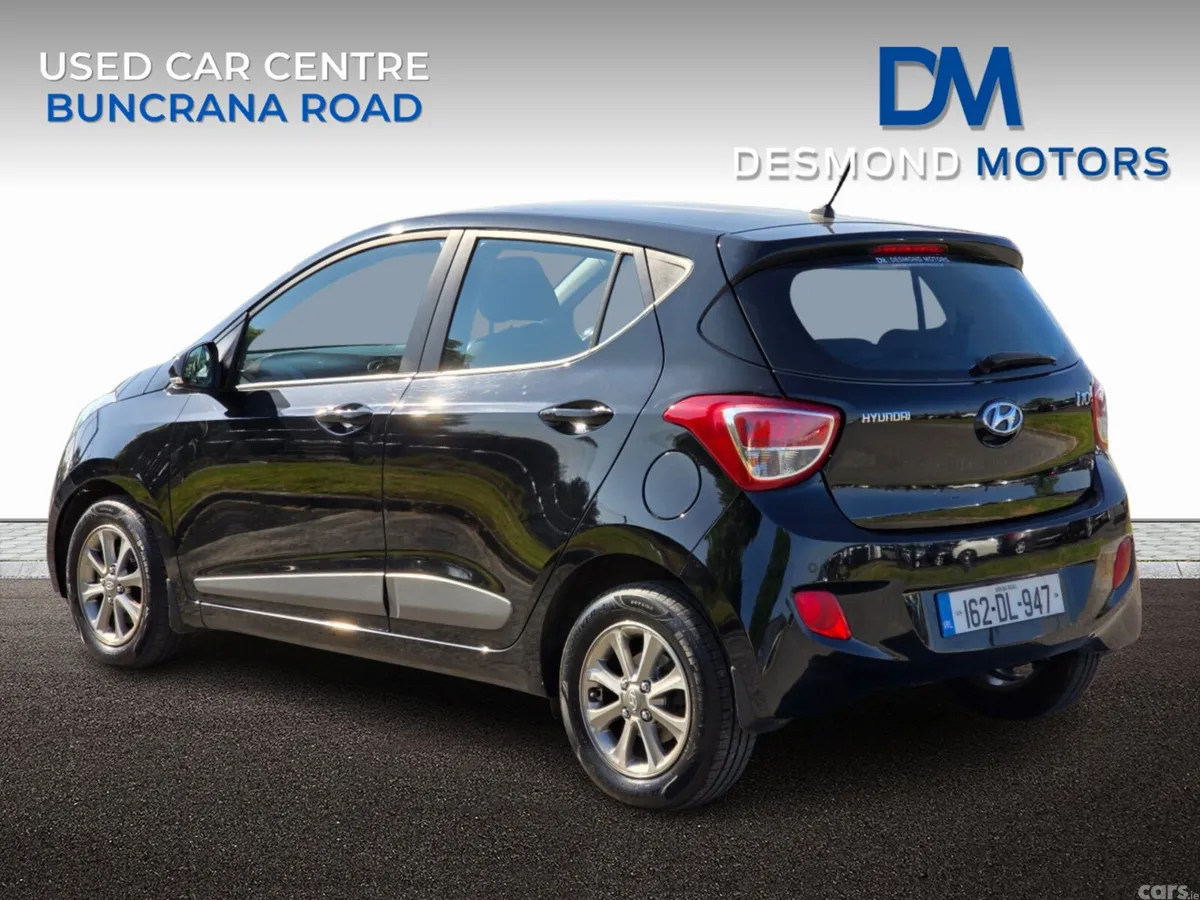 Hyundai i10 Hatchback, Petrol, 2016, Black