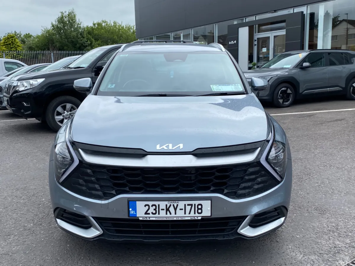 Kia Sportage SUV, Diesel Hybrid, 2023, Grey