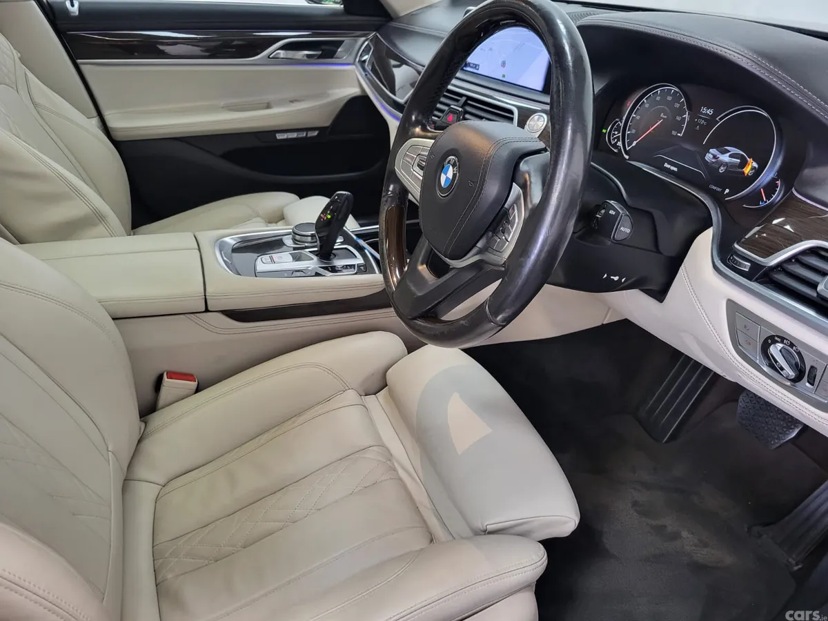 BMW 7-Series Saloon, Diesel, 2016, Grey