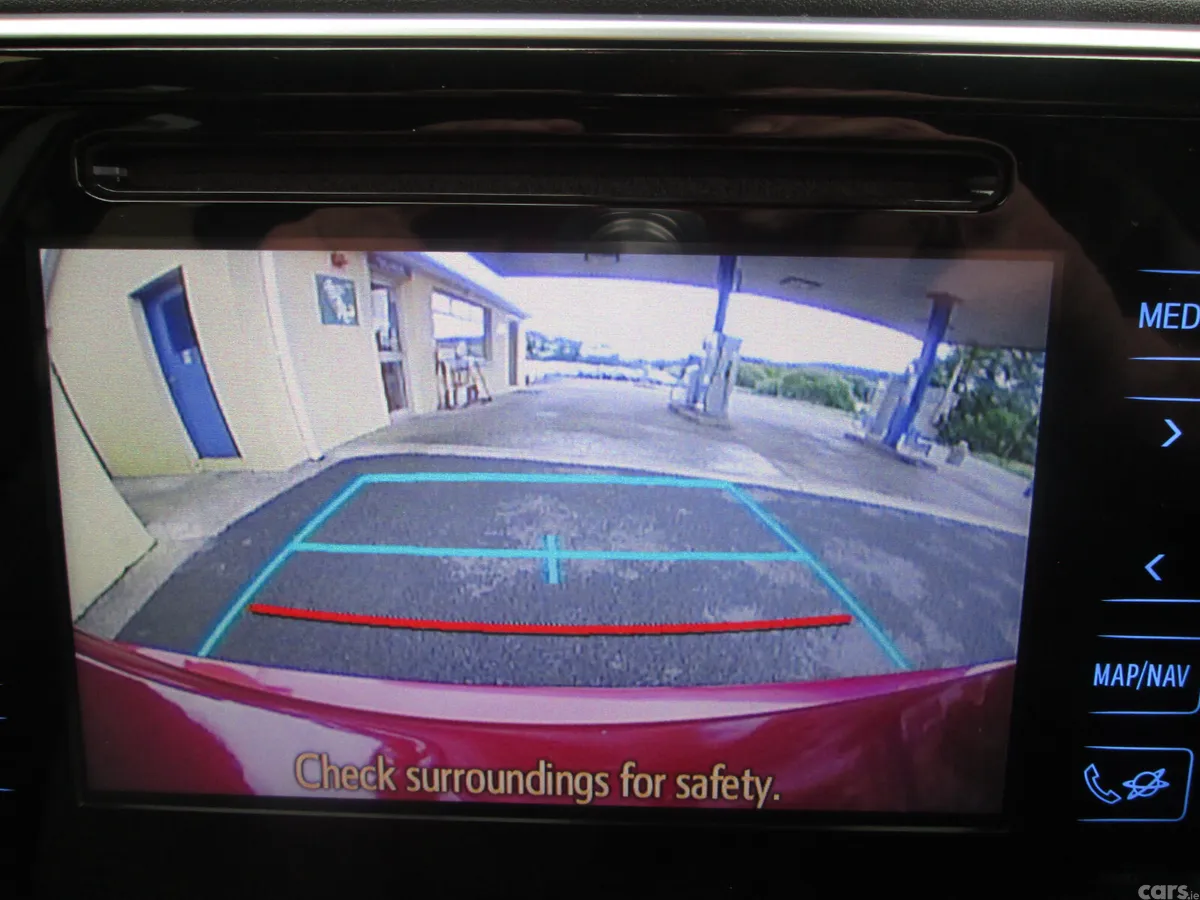 Toyota Auris Hatchback, Diesel, 2018, Red