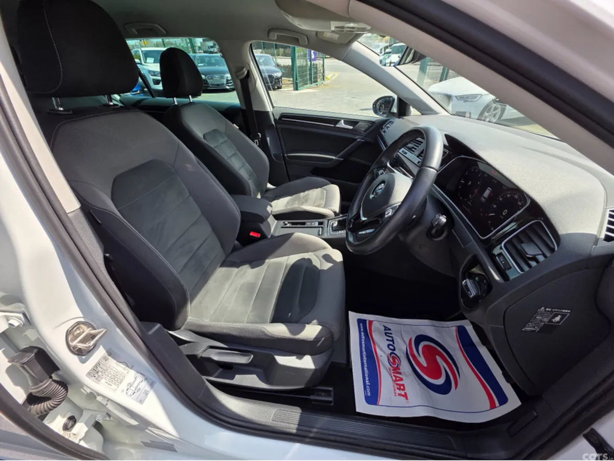 Volkswagen Golf Hatchback, Petrol, 2019, White