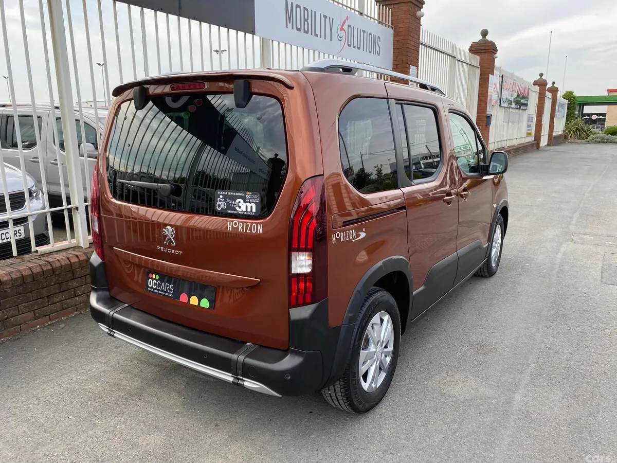 Peugeot Rifter MPV, Diesel, 2021, Orange